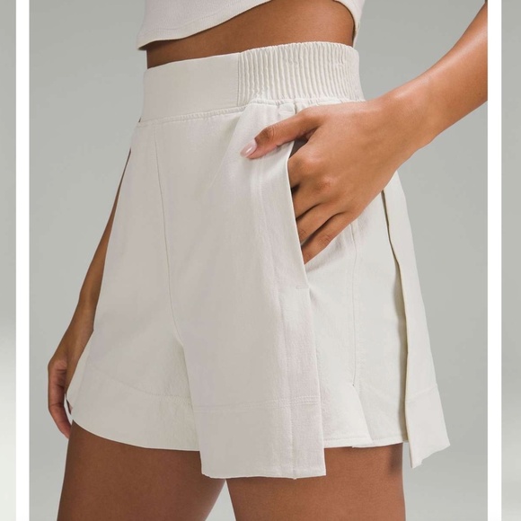 Lululemon Stretch Woven Relaxed-Fit High-Rise Short 4", Bone - Picture 1 of 5